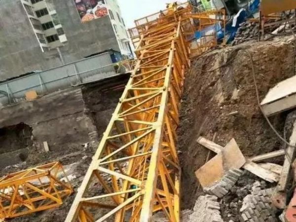 黄冈市吊车出租电话_吊车出租公司分析轴承起重搬运需要
